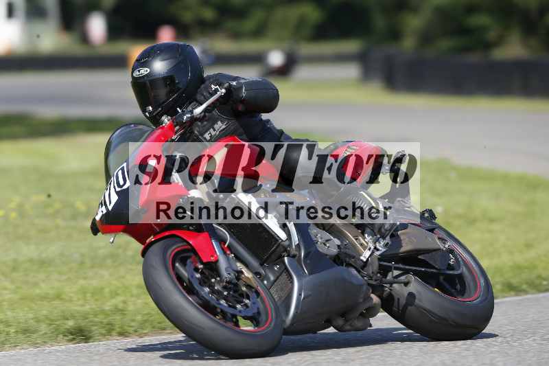 /44 09.08.2025 Plüss Moto Sport ADR/Einsteiger/570